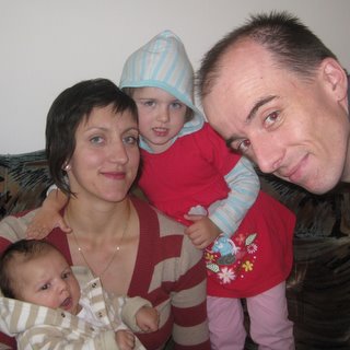 Toto je nasa rodina: Zuzka, Viktor, Tamarka a maly Viktor